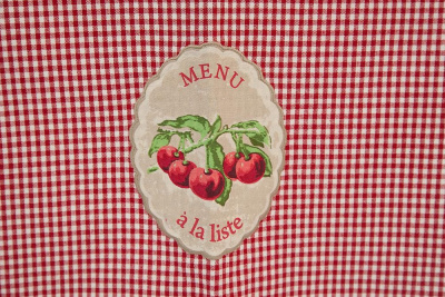 Скатерть Secret De Maison Country Kitchen (150см х 150см) фото Скатерть Secret De Maison Country Kitchen (150см х 150см). Фото №4